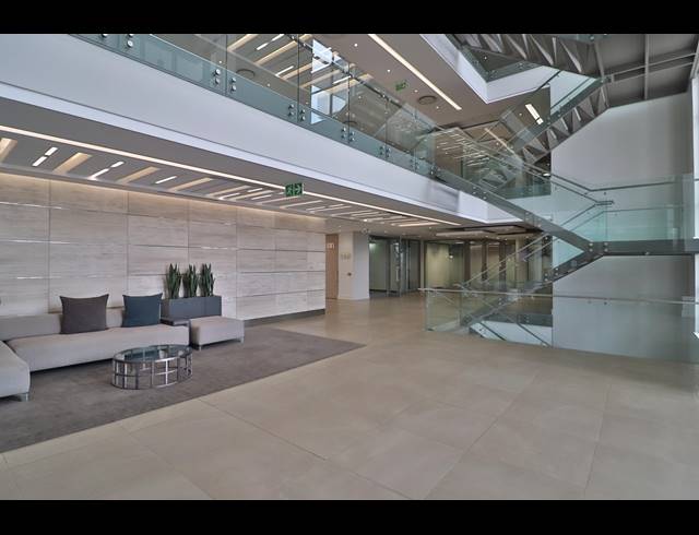536M² OFFICE TO LET IN WATERFALL